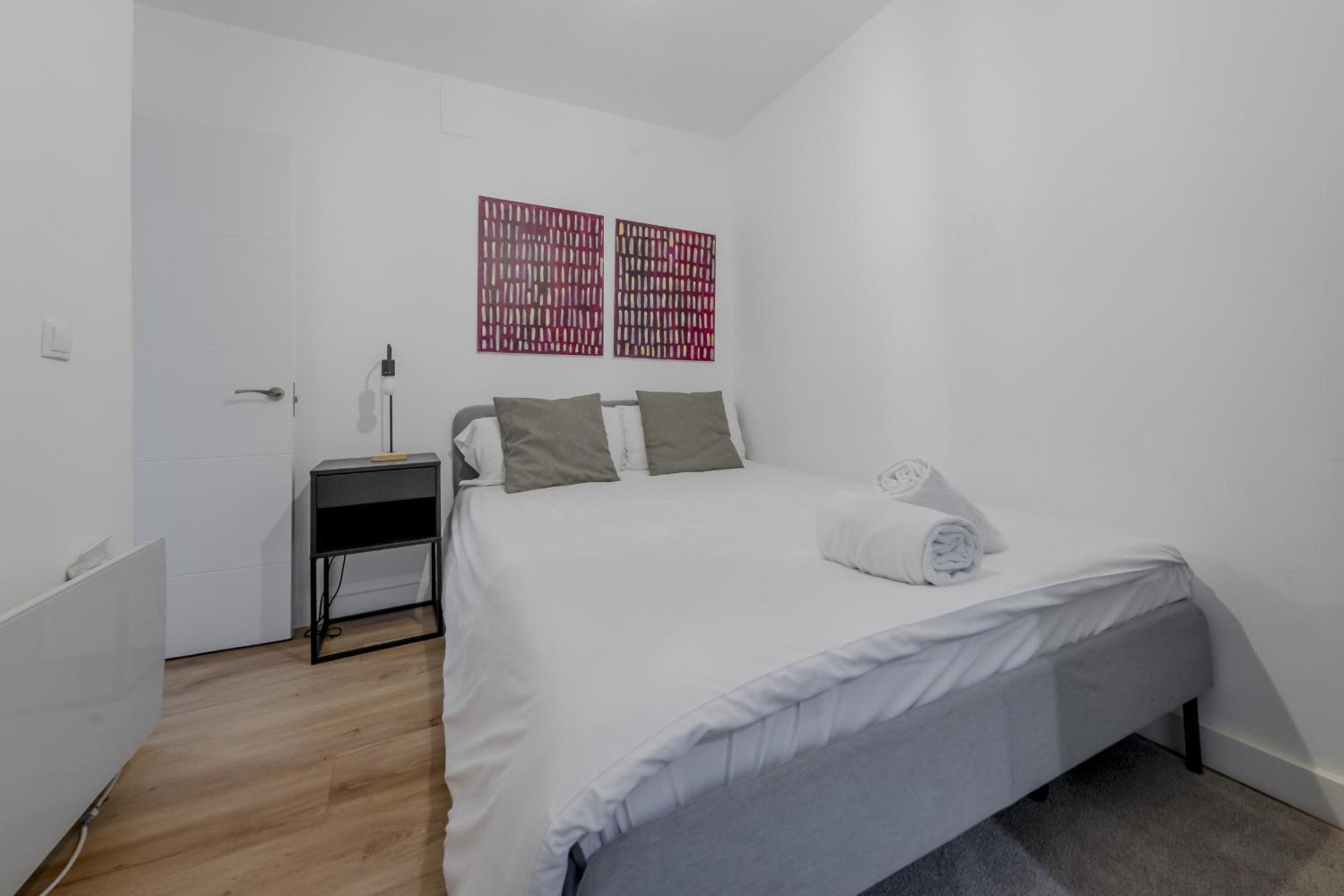 מדריד C-Cabeza Cool Apt Para 7 Al Lado De Tirso De Molina E1 מראה חיצוני תמונה