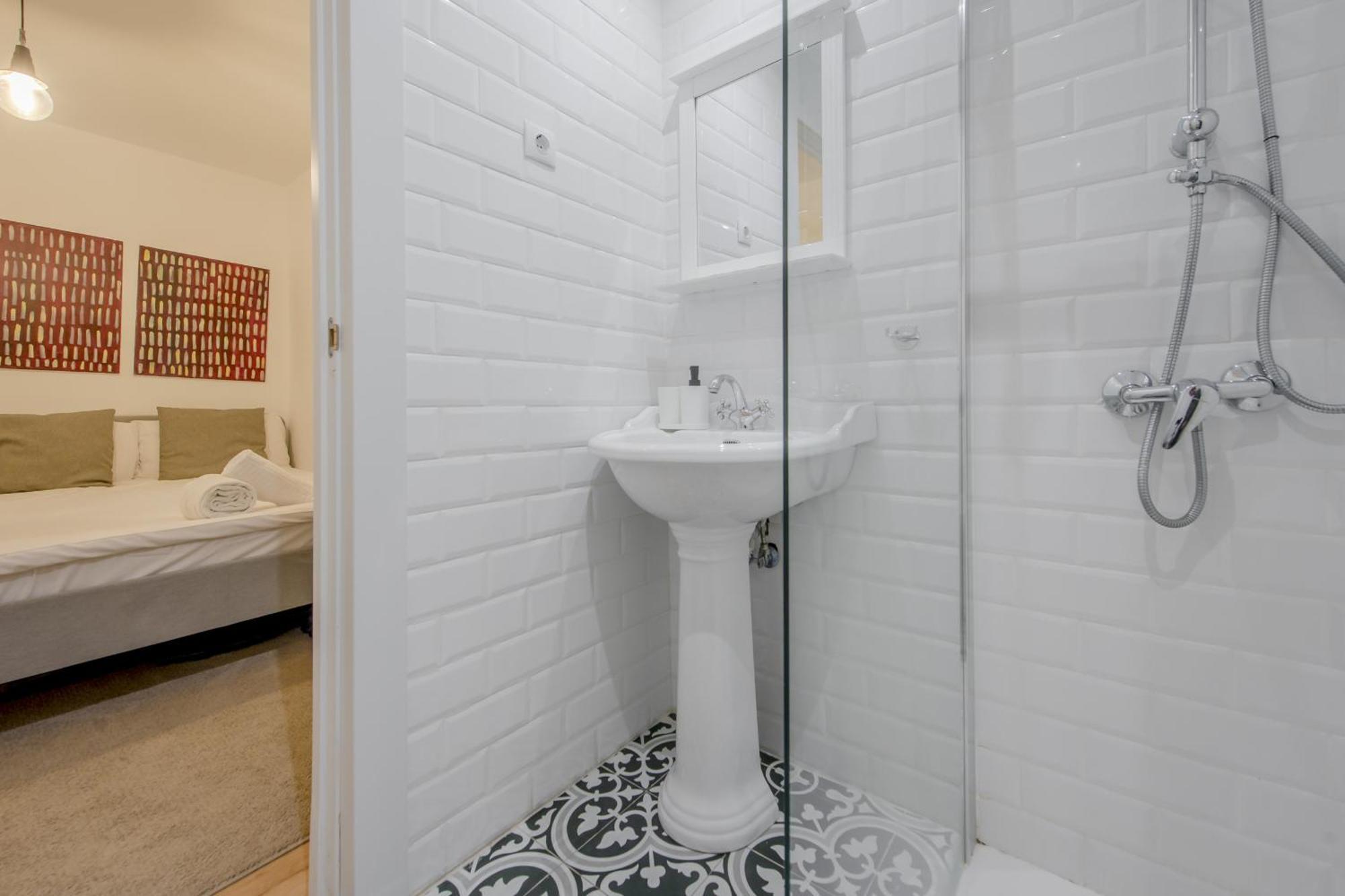 מדריד C-Cabeza Cool Apt Para 7 Al Lado De Tirso De Molina E1 מראה חיצוני תמונה